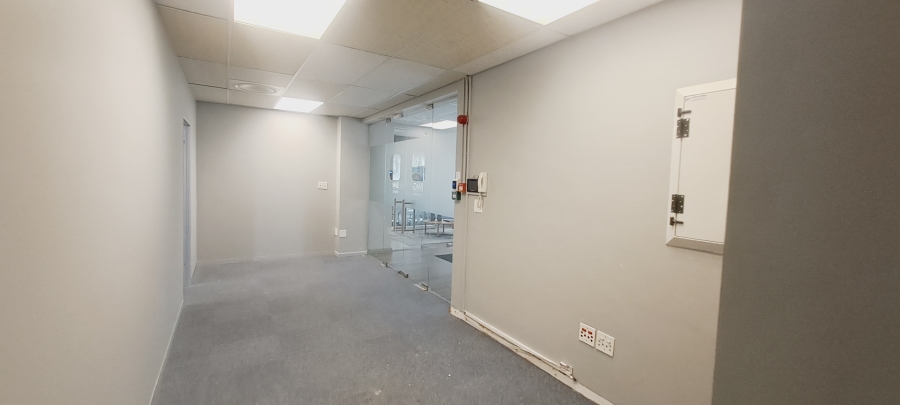 To Let commercial Property for Rent in Rosenpark Western Cape